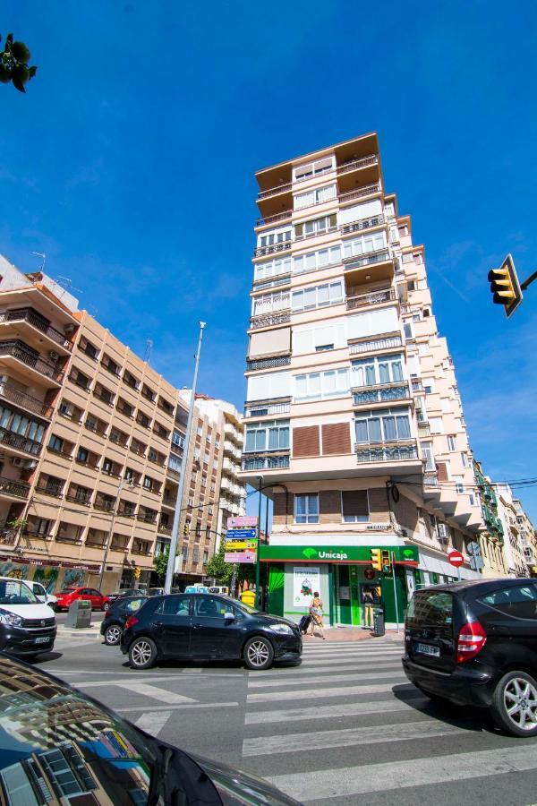 Letmalaga Economy Compas Apartment Málaga
